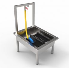 boot wsh unit with brush and hose